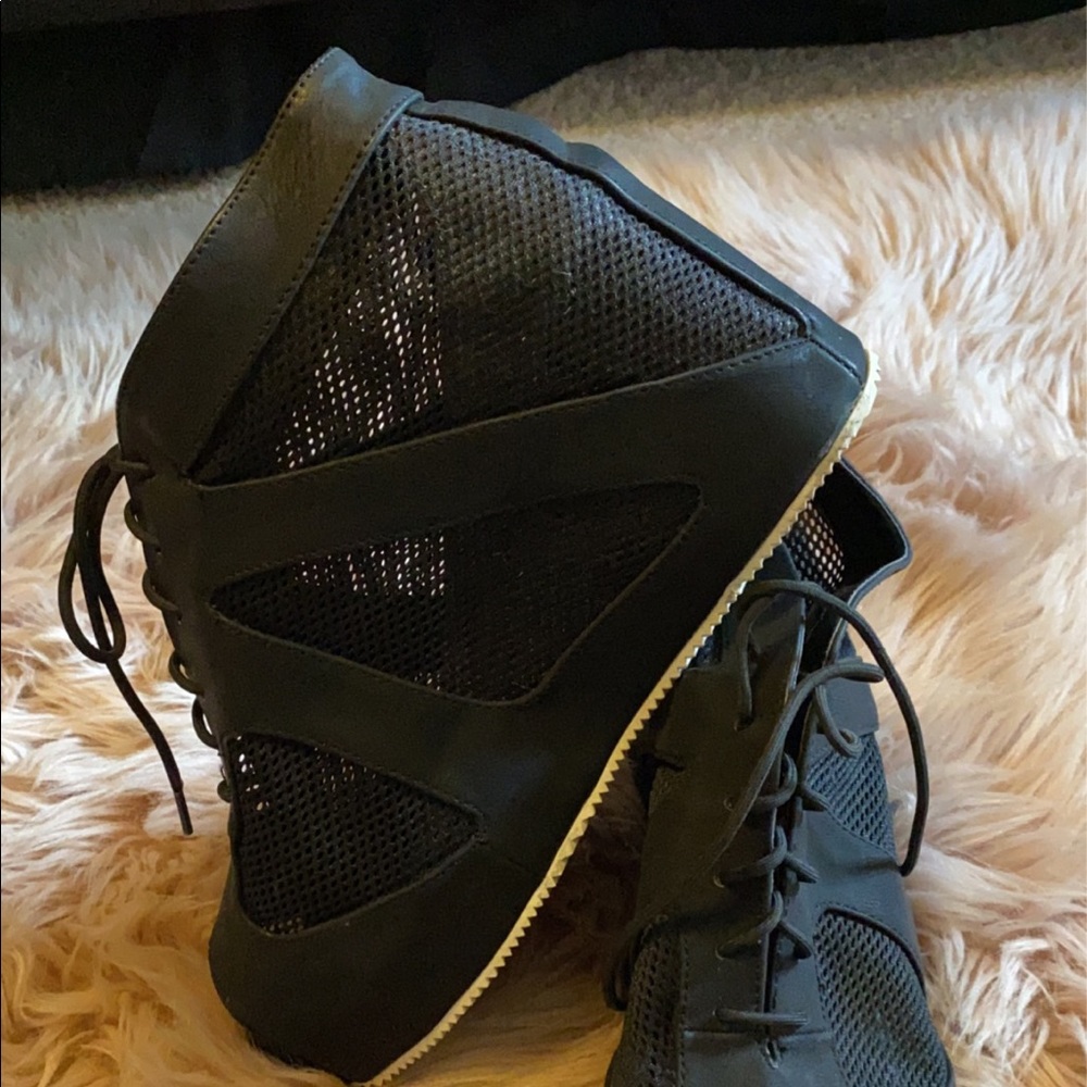 🍒Black Mesh Net peep Toe ankle booties